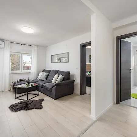 S&m Heart Of Apartment Pula