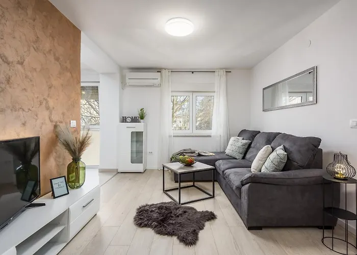 S&m Heart Of Apartman